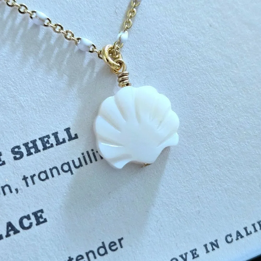✨️HP✨️ Luna🌙 Norte Mother of Pearl Clam Shell🐚 Pendant Necklace - NIB